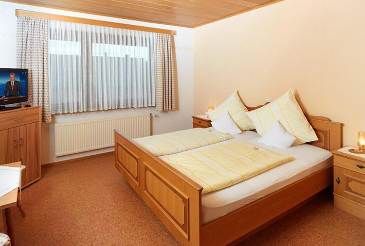 Hotel Garni Assion Birgel Екстериор снимка